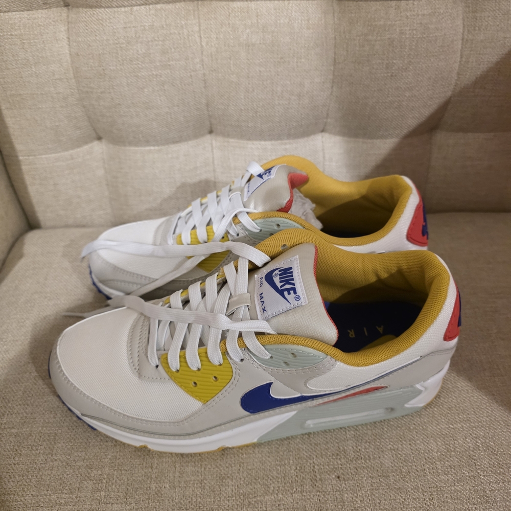 Nike Air Max 90 Multicolor Sneakers - Picture 4 of 8